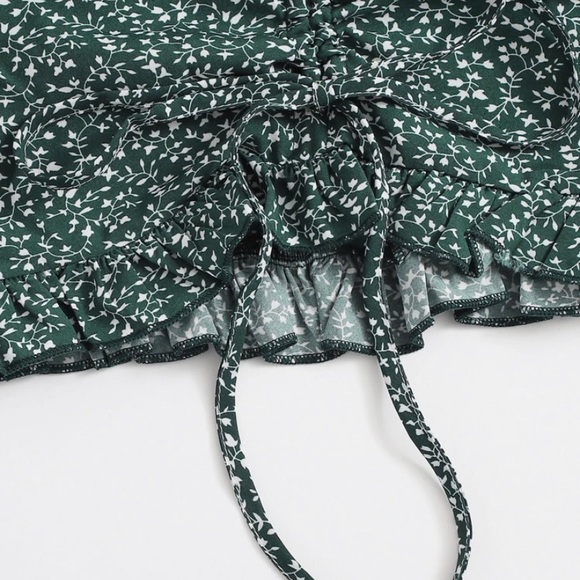 Drawstring Front Shirred Puff Sleeve Top - Picture 4 of 5